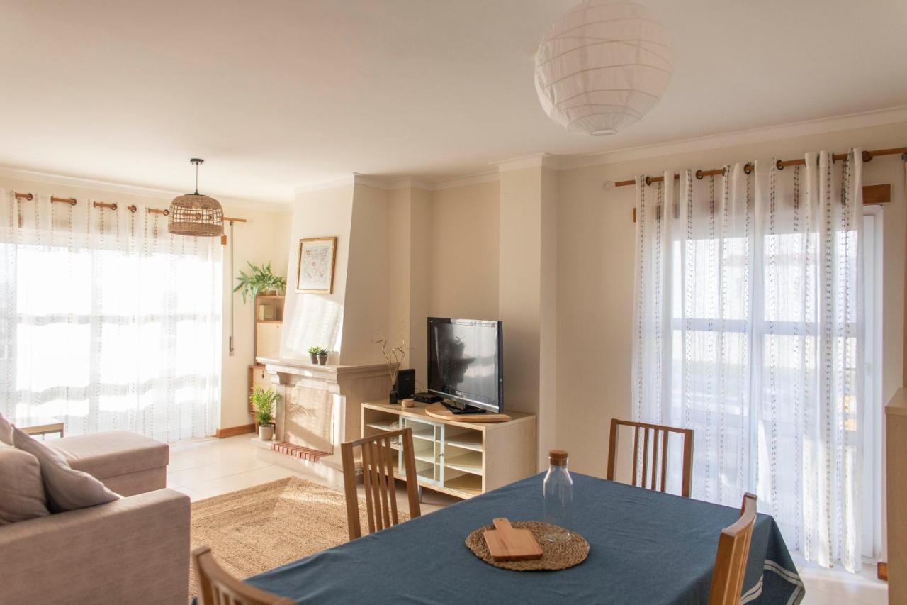 Middle Of The Bay 2 Bedroom Apartment Ferrel  Eksteriør bilde